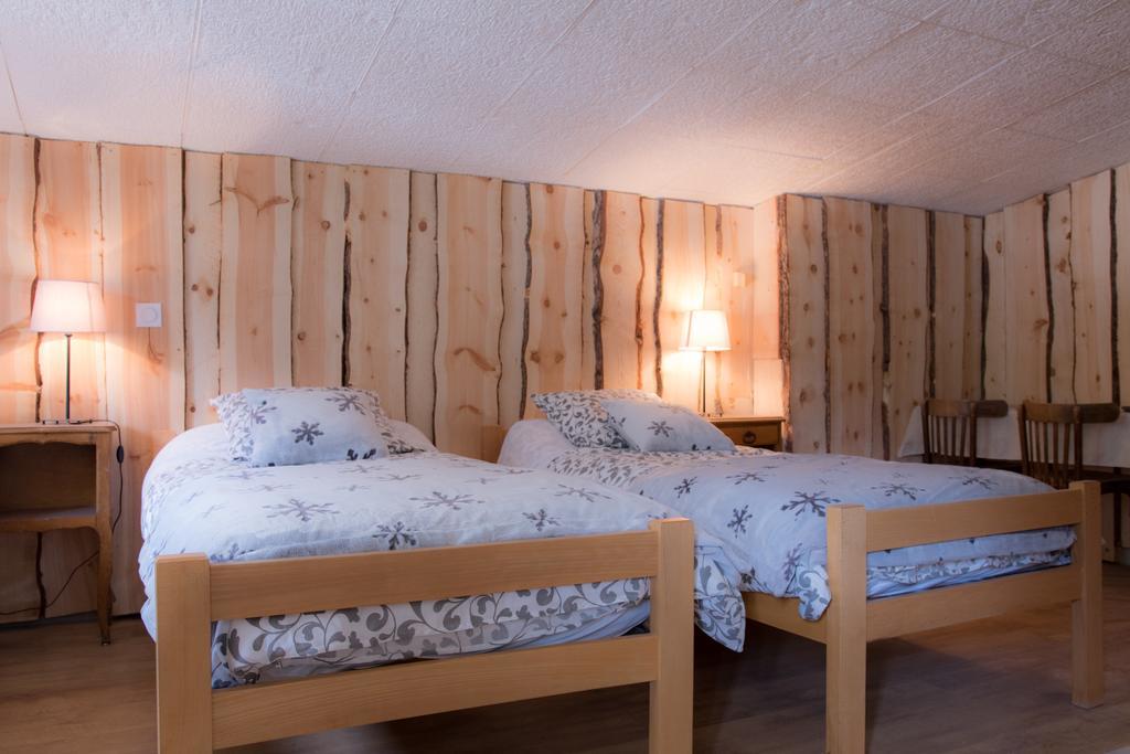 Les Agneaux Hotel Villar-d'Arene Bagian luar foto